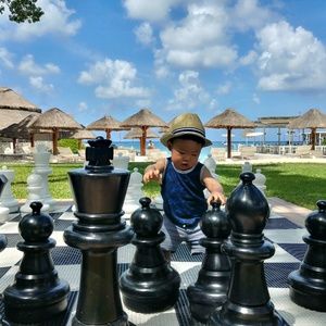 Meet your Posher, Janet